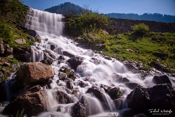 kel_kail-seri-Neelum-valley-Waterfall