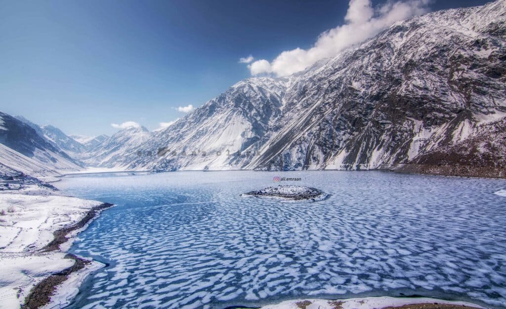 Explore the Enchanting Lakes of Skardu - AJK TOURS